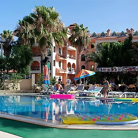 Ξενοδοχείο Club Dorado 3*
