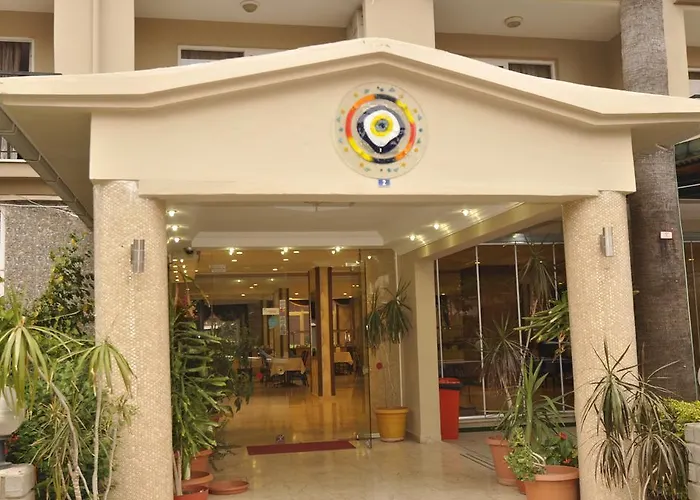 Club Dorado Μαρμαρίς