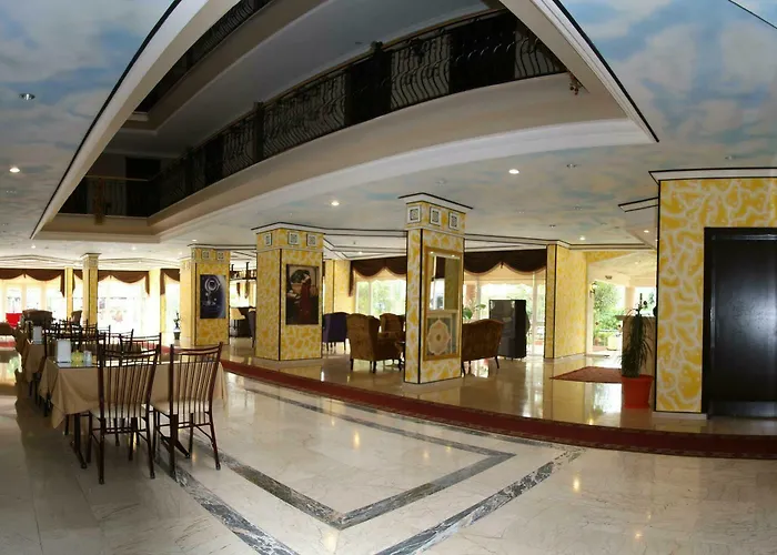 Club Dorado Ξενοδοχείο 3*