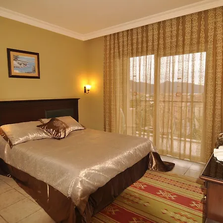 Club Dorado 3*