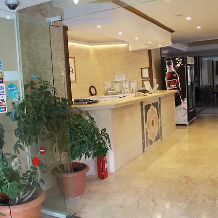 Club Dorado Otel 3*