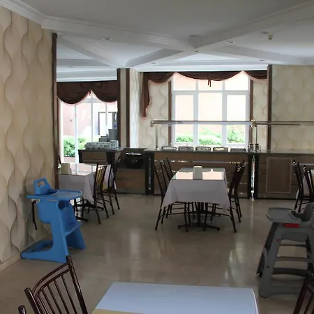 Hotel Club Dorado 3*