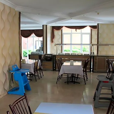 Club Dorado 酒店 马尔马里斯
