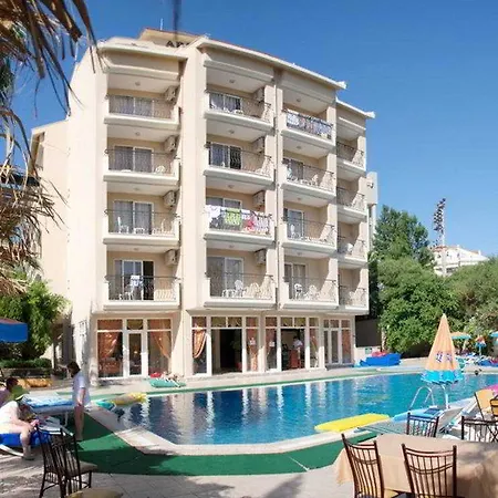 Club Dorado Otel 3*