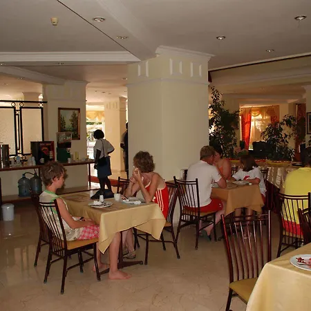 Club Dorado