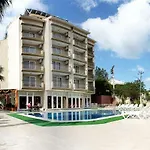 Club Dorado مرمريس